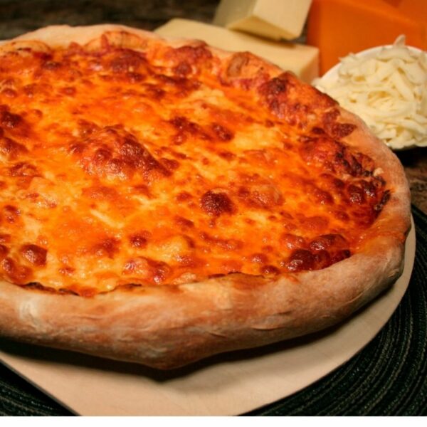 Pizza 4 fromages – Le Gaulois 9 pouces